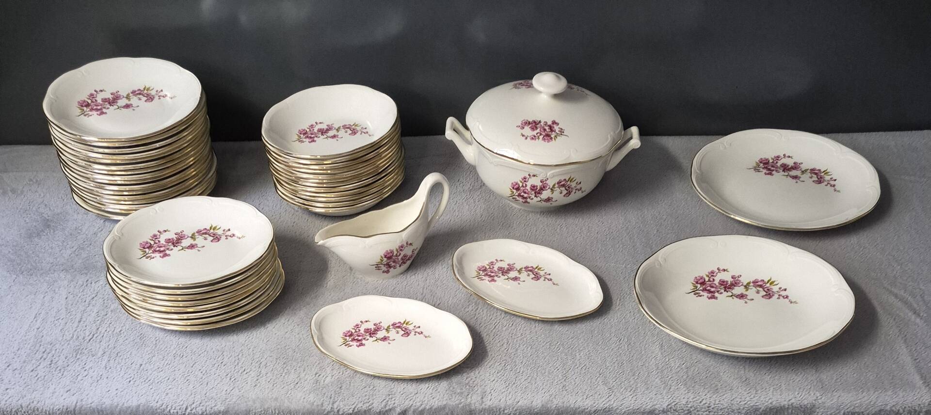 Gien France Peach Blossom dinnerware set