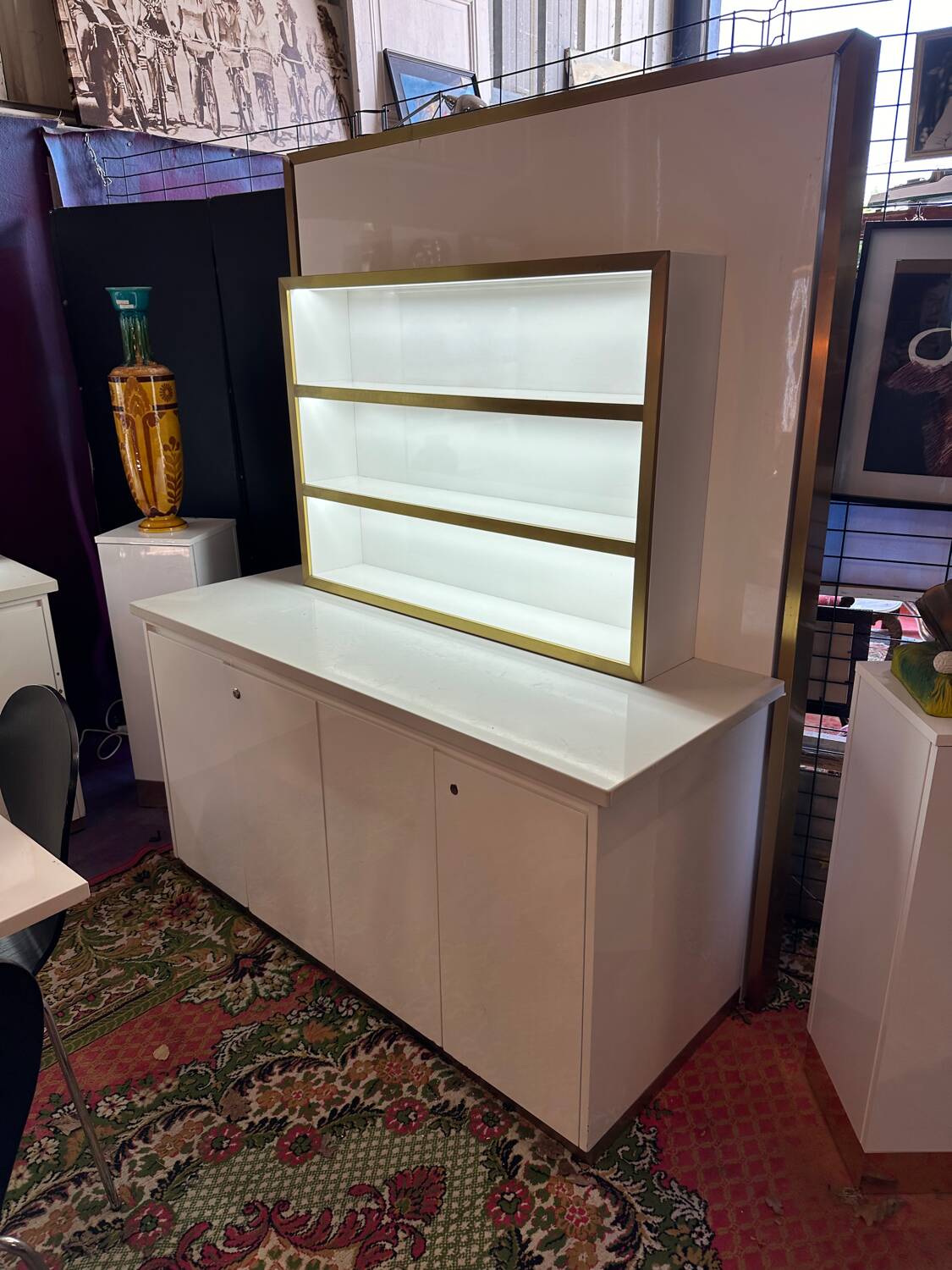 Contemporary dresser