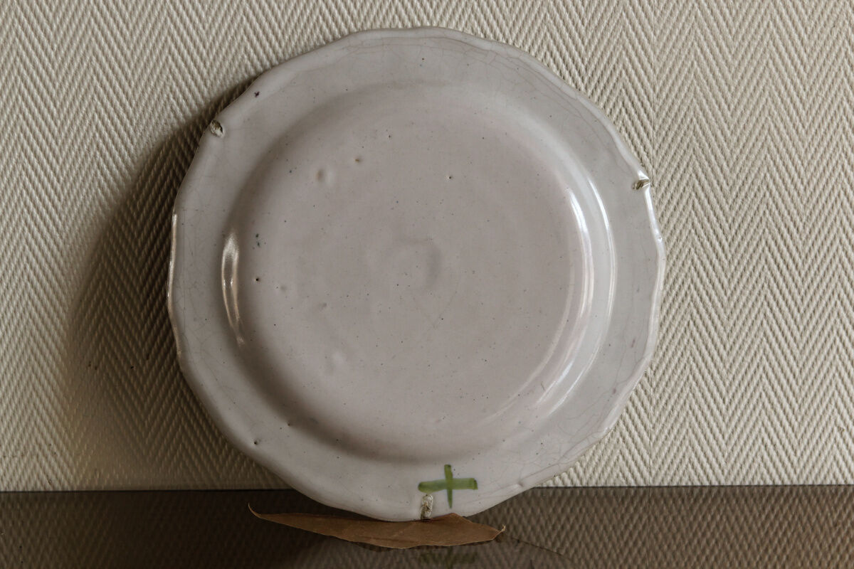 Earthenware plate from Moustiers, 18th century