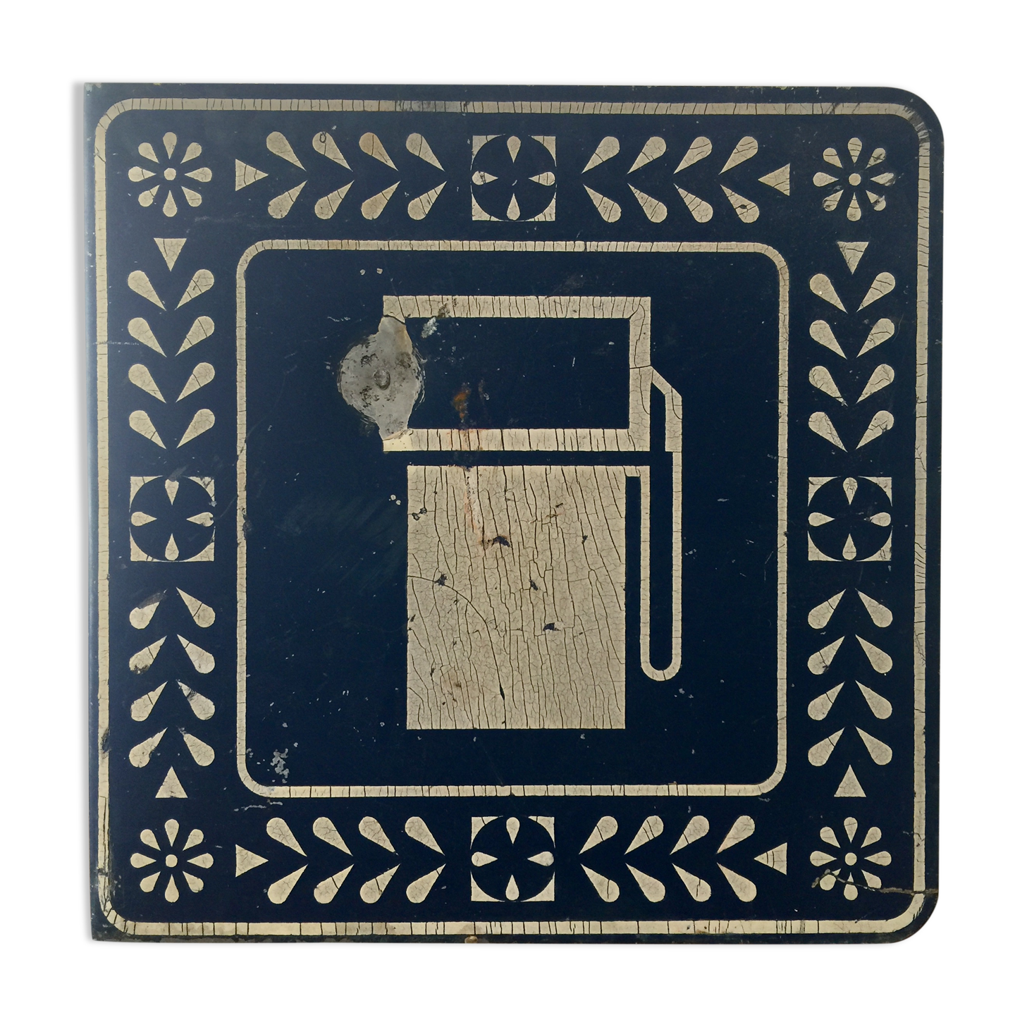 Two-sided iron plate Hotel and pottery