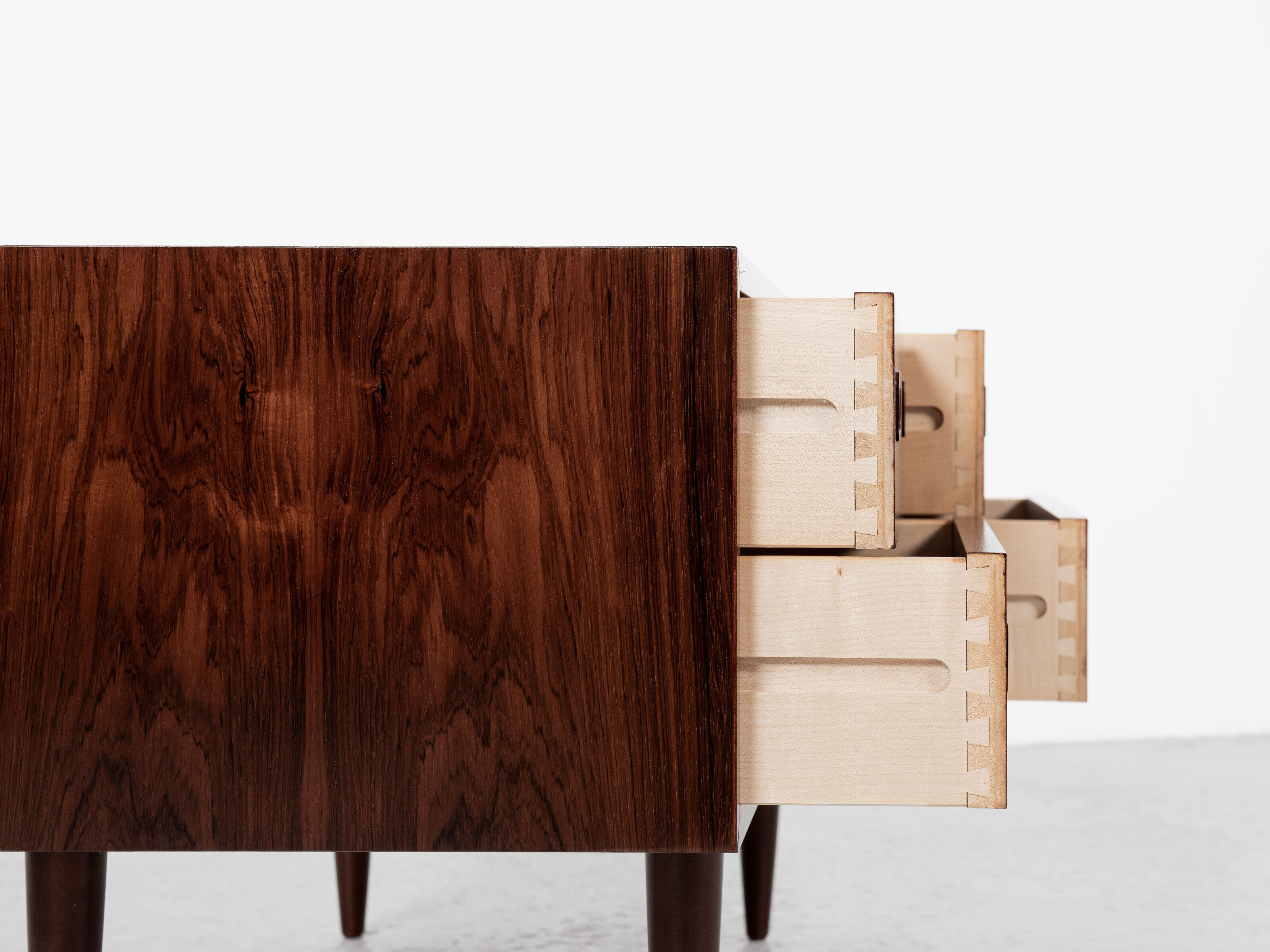 Midcentury Danish low chest of 2x2 drawers in rosewood by Hundevad 1960s