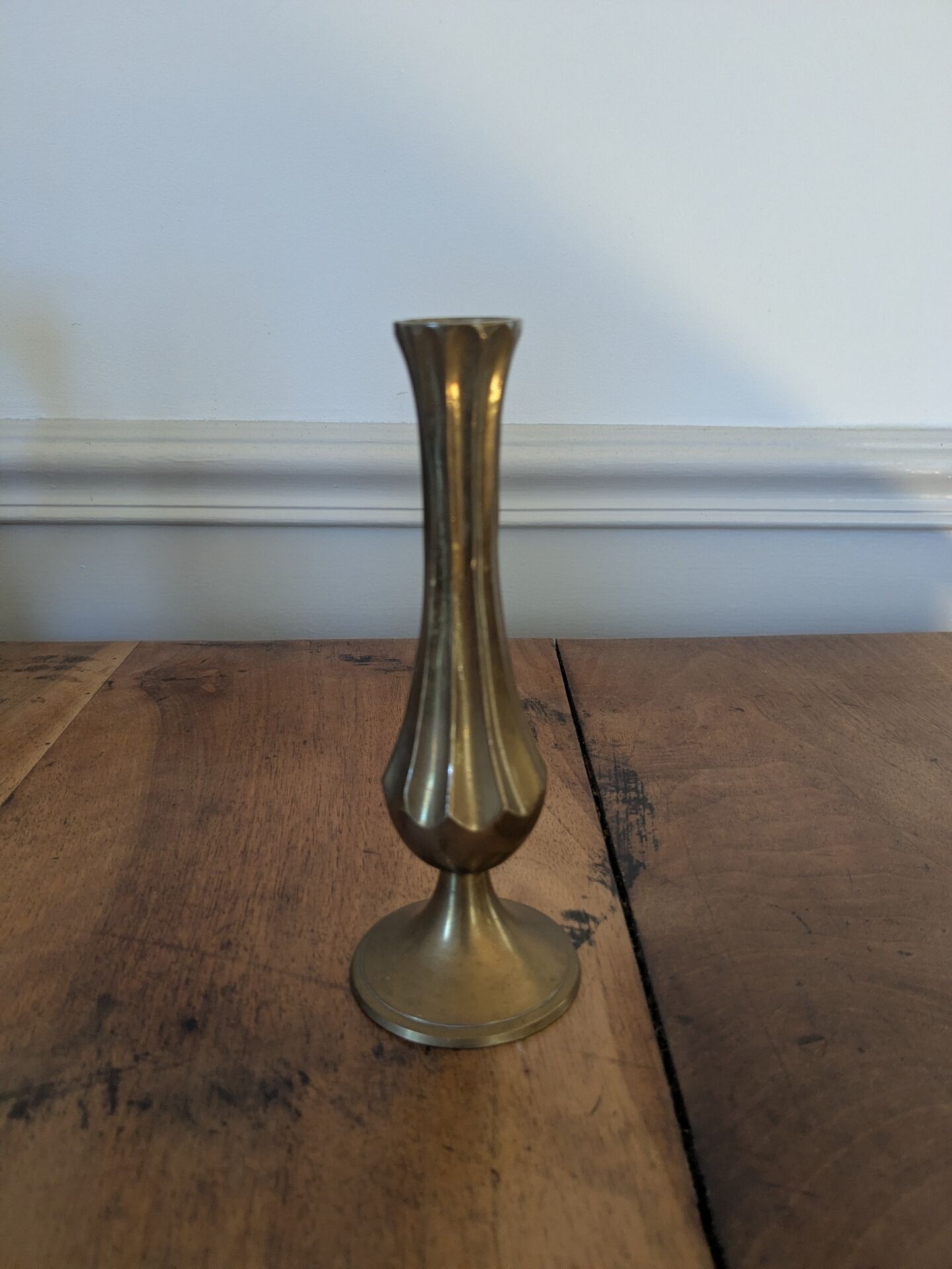 Brass soliflore