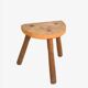 Tabouret demi-lune