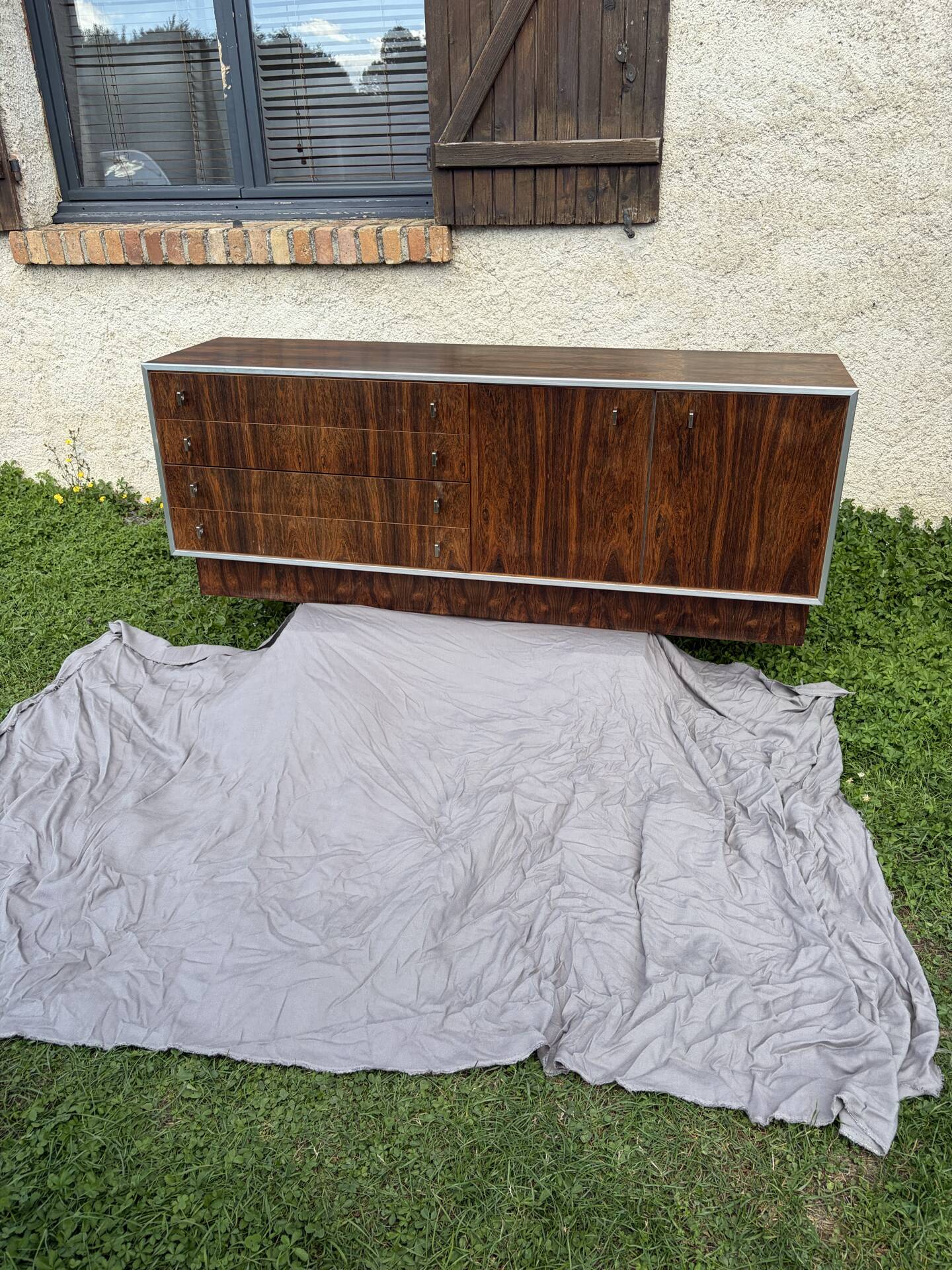 Enfilade palissandre vintage Ep 80