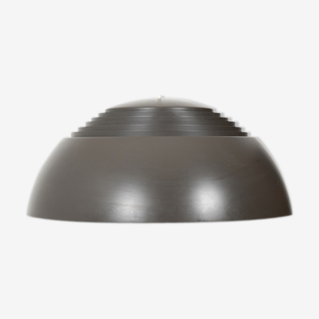 Dark frey AJ-Pendel by Arne Jacobsen
