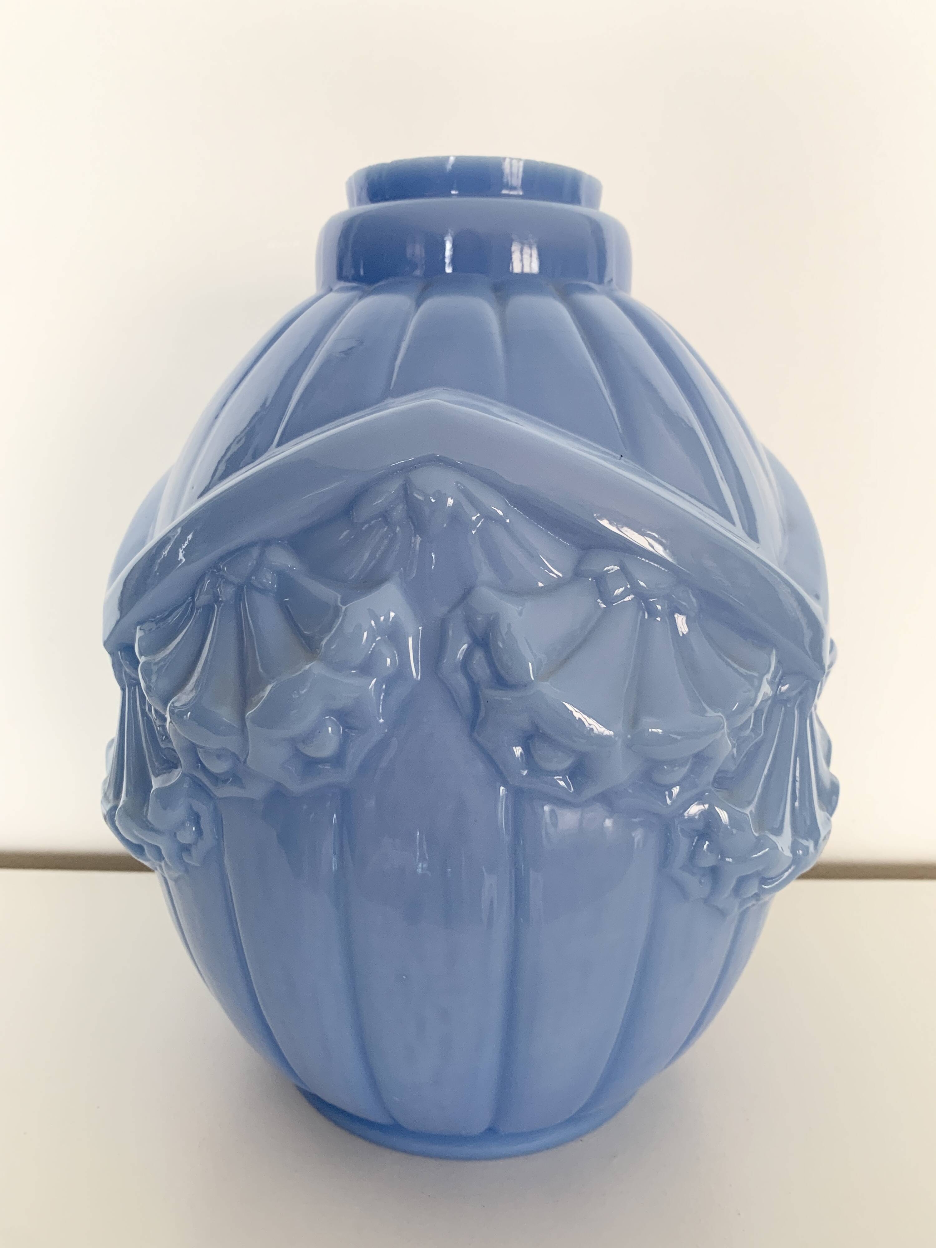 Art Deco vase in blue opaline glass