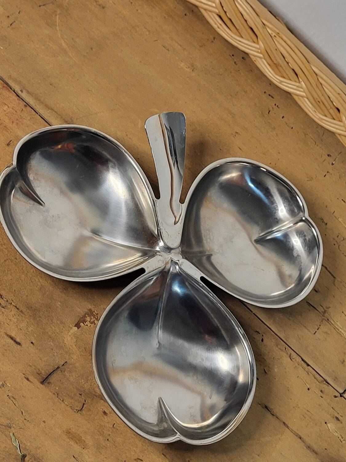 Clover stainless steel tray