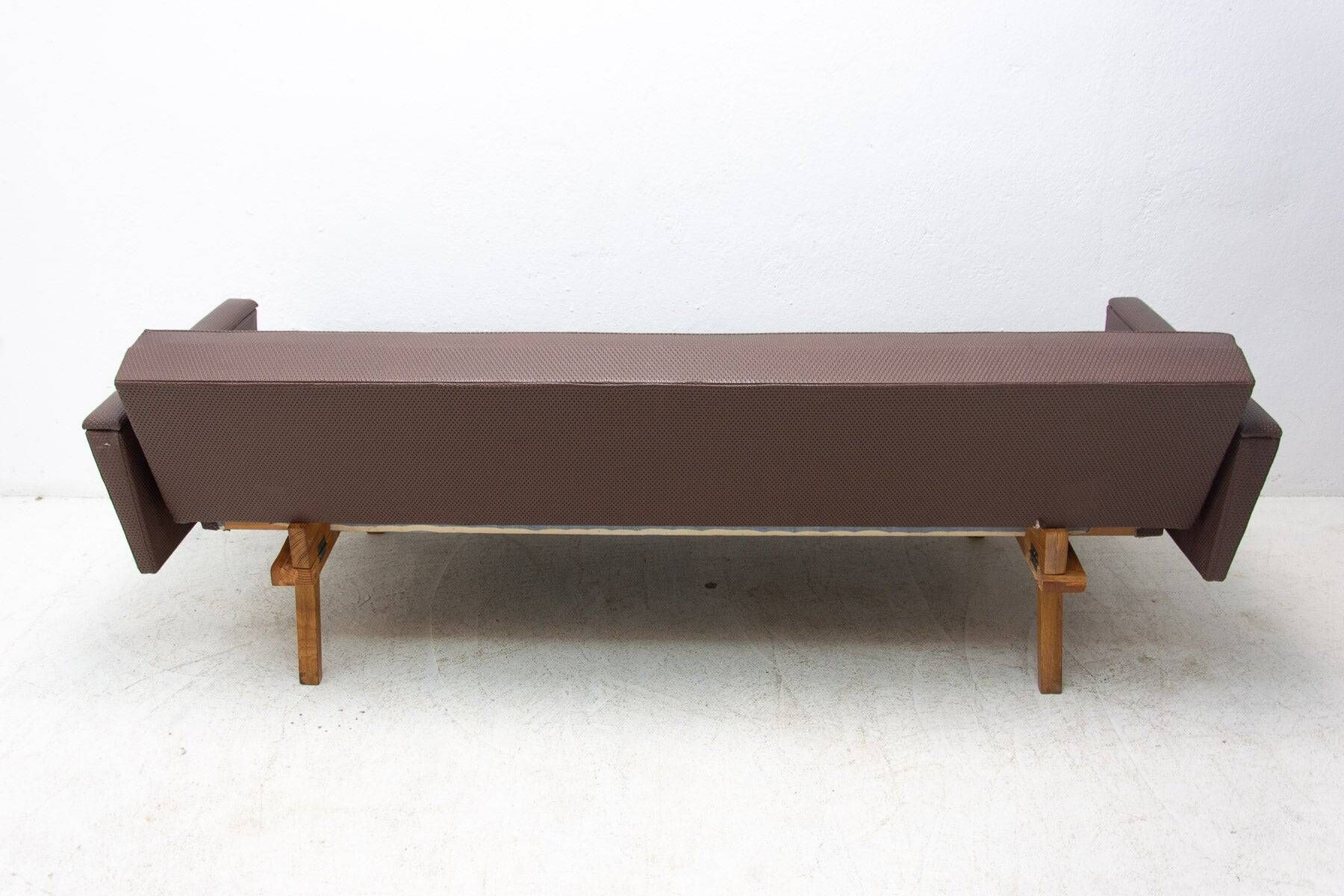 Vintage Eastern Bloc sofa, mid-century seating, 1970s, Czechoslovakia