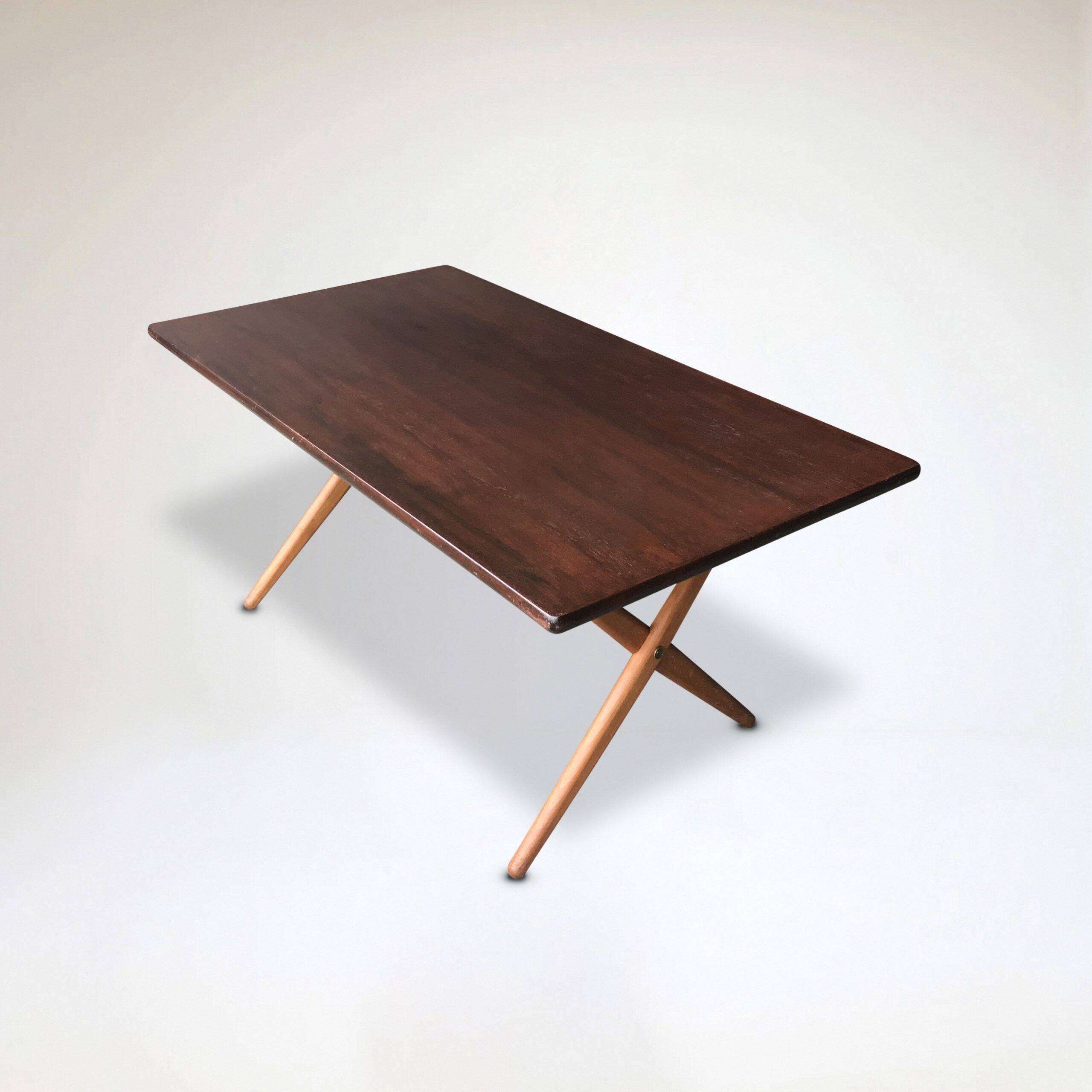 AT-303 Sawbuck oak dining table by Hans Wegner for Andreas Tuck 1950s
