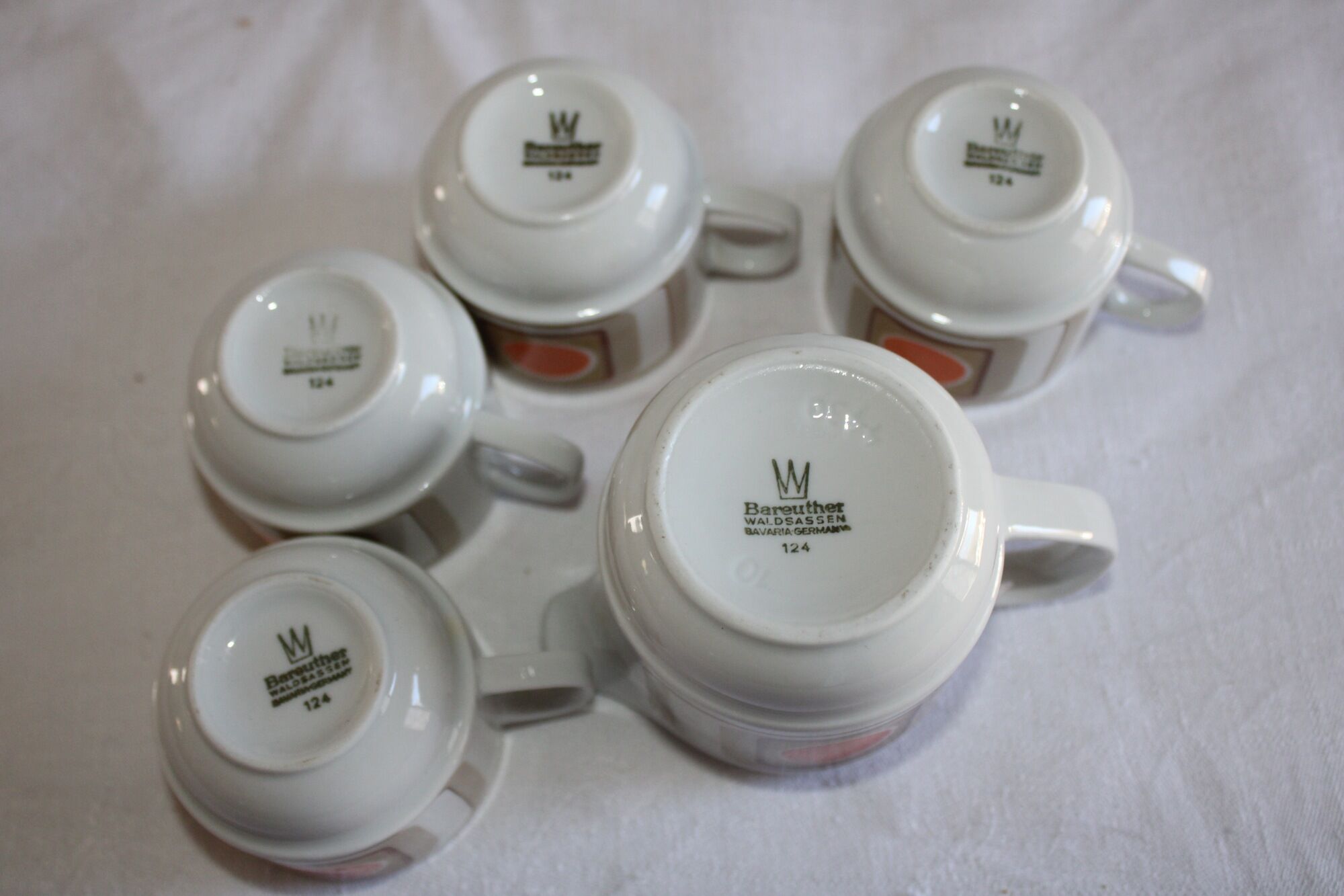 Set of 4 coffee cups and its milk pot Bareuther Waldsassen Bavaria Germany