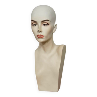 Mannequin head 70s
