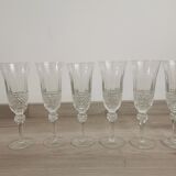 Verres à pied anciens taillés style St Louis 30 pièces