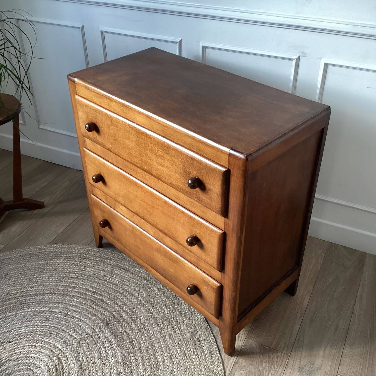 Vintage chest of drawers