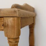 Solid wood console shelf in country style