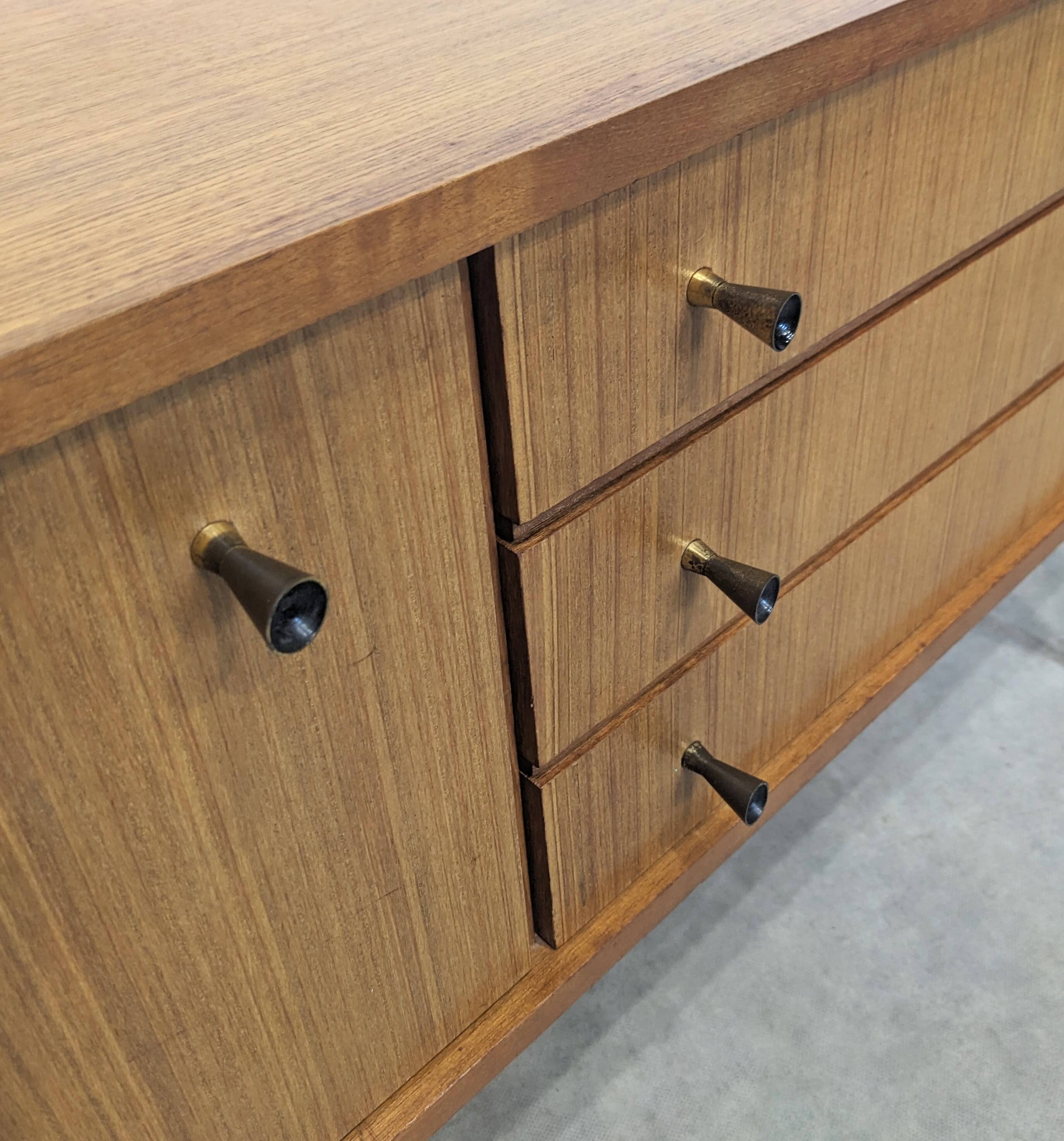 Enfilade mid-century J1960s