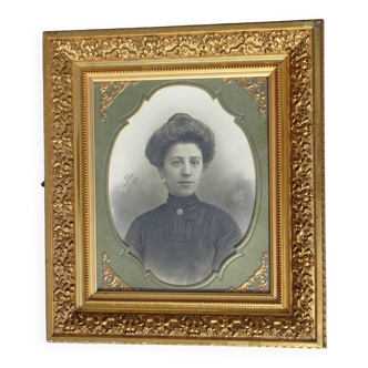 old photo portrait in golden frame (54x62 cm), 1910