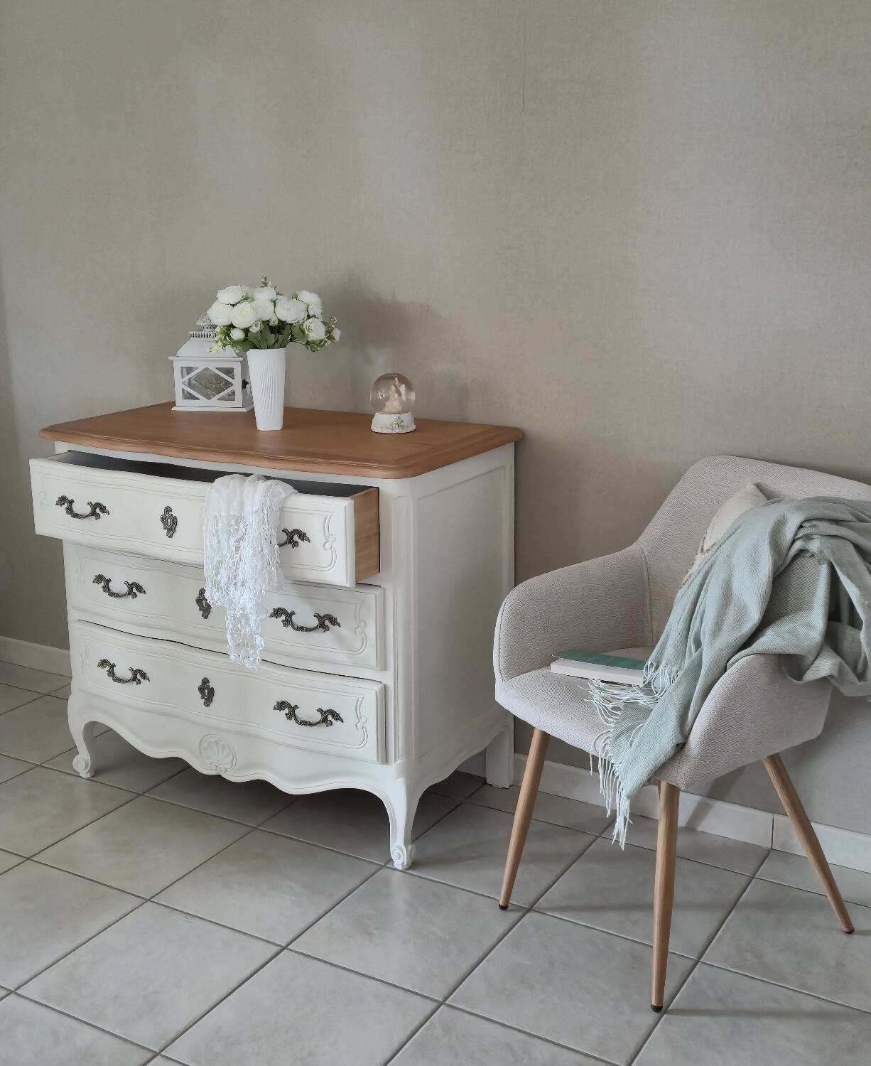 Commode en merisier style Louis XV