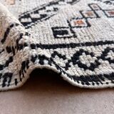 Moroccan rug - 197 x 350 cm