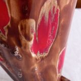Ceramic vase, brown background, decorated with stylized tulips