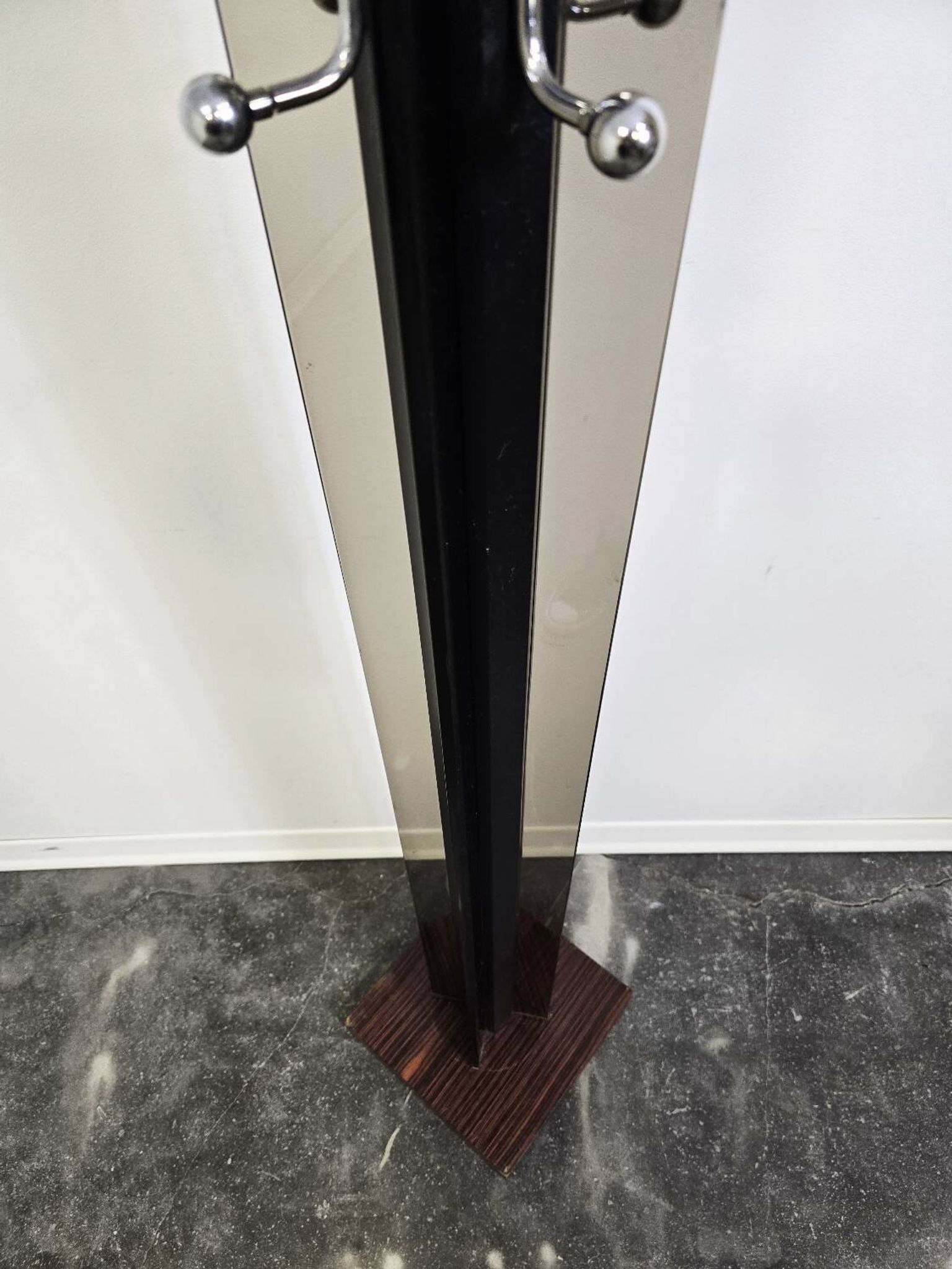Porte-manteau des années 70