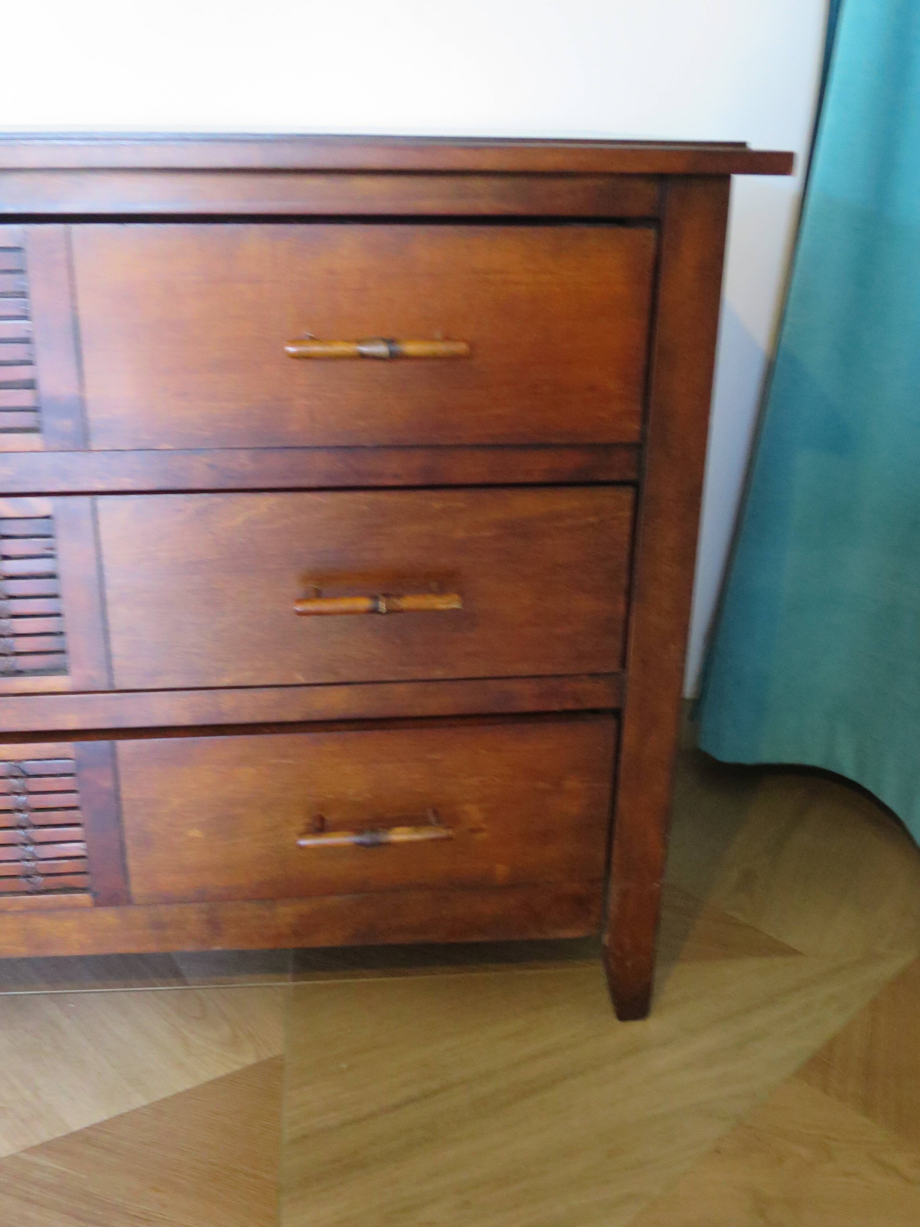 Commode longue–3 tiroirs -style colonial–Teinte acajou
