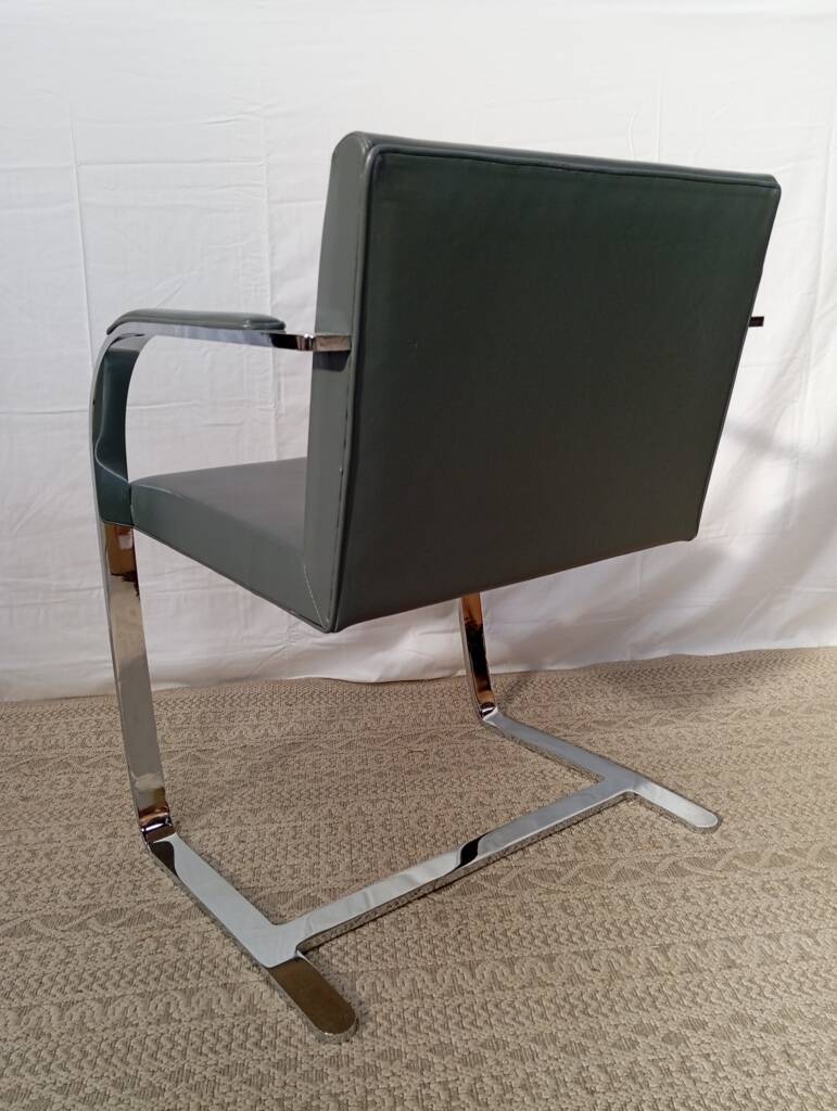 BRNO leather armchair, design Mies Van Der Rohe