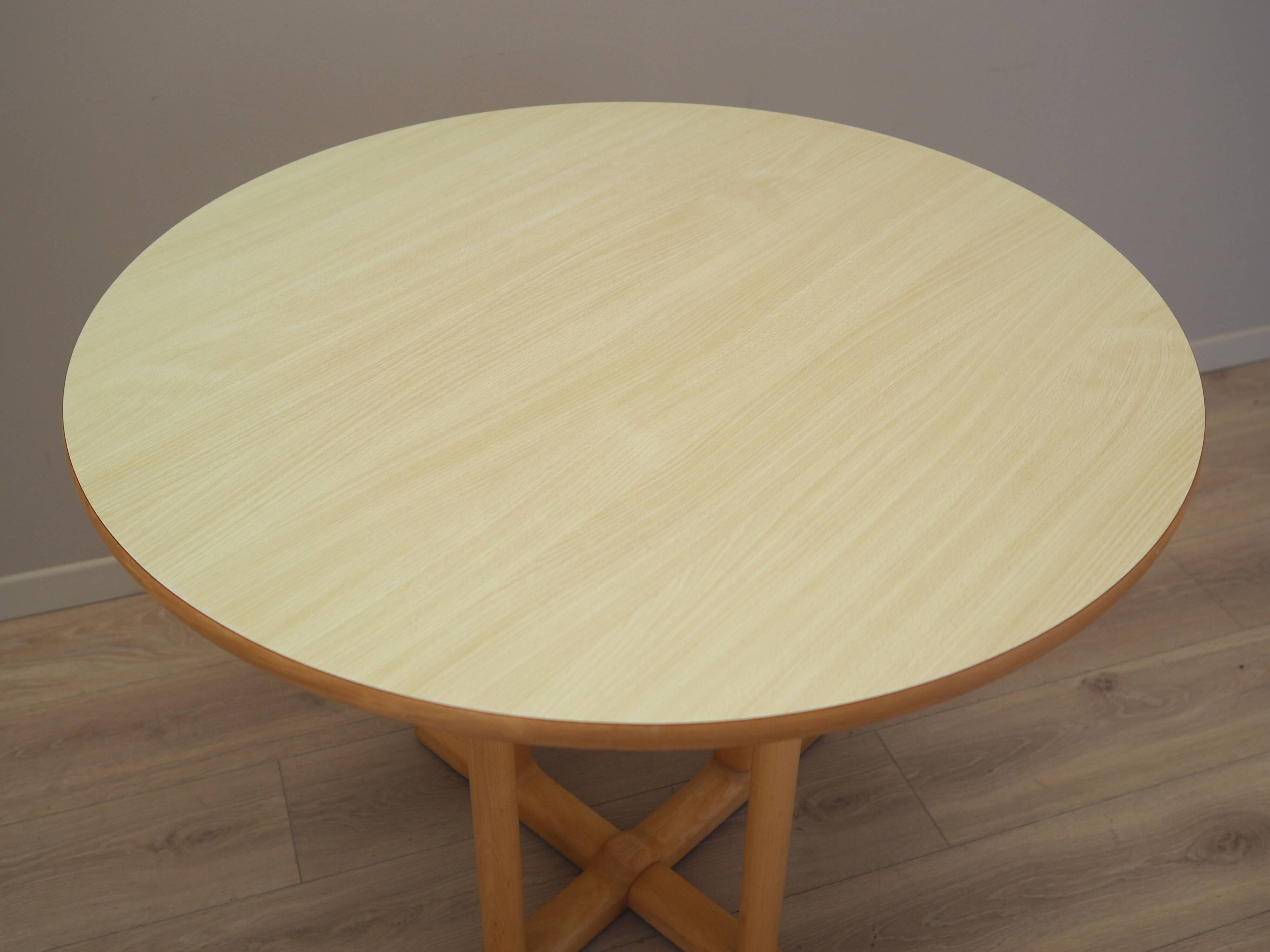 Beech round table, Danish design, 1990s, production: Denmark
