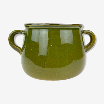 Green enamel table pot