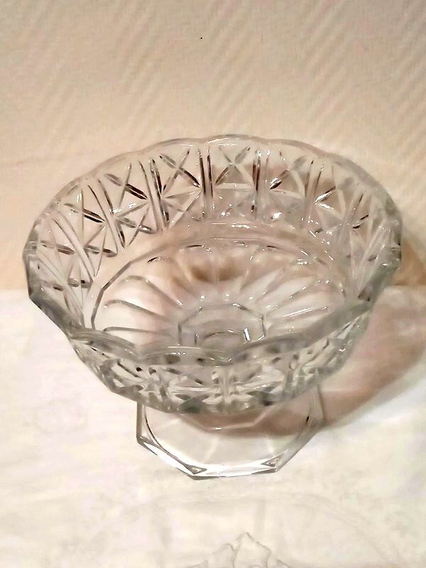 Fruit cup candy on crystal stand
