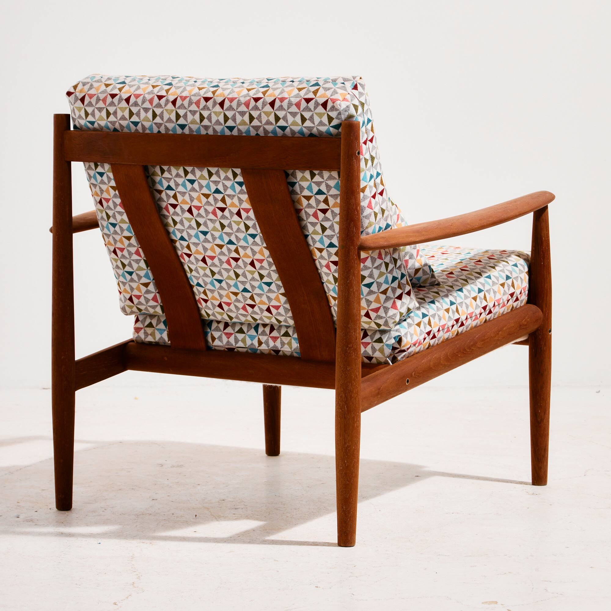 Fauteuil FD118 en teck par Grete Jalk pour France & Søn