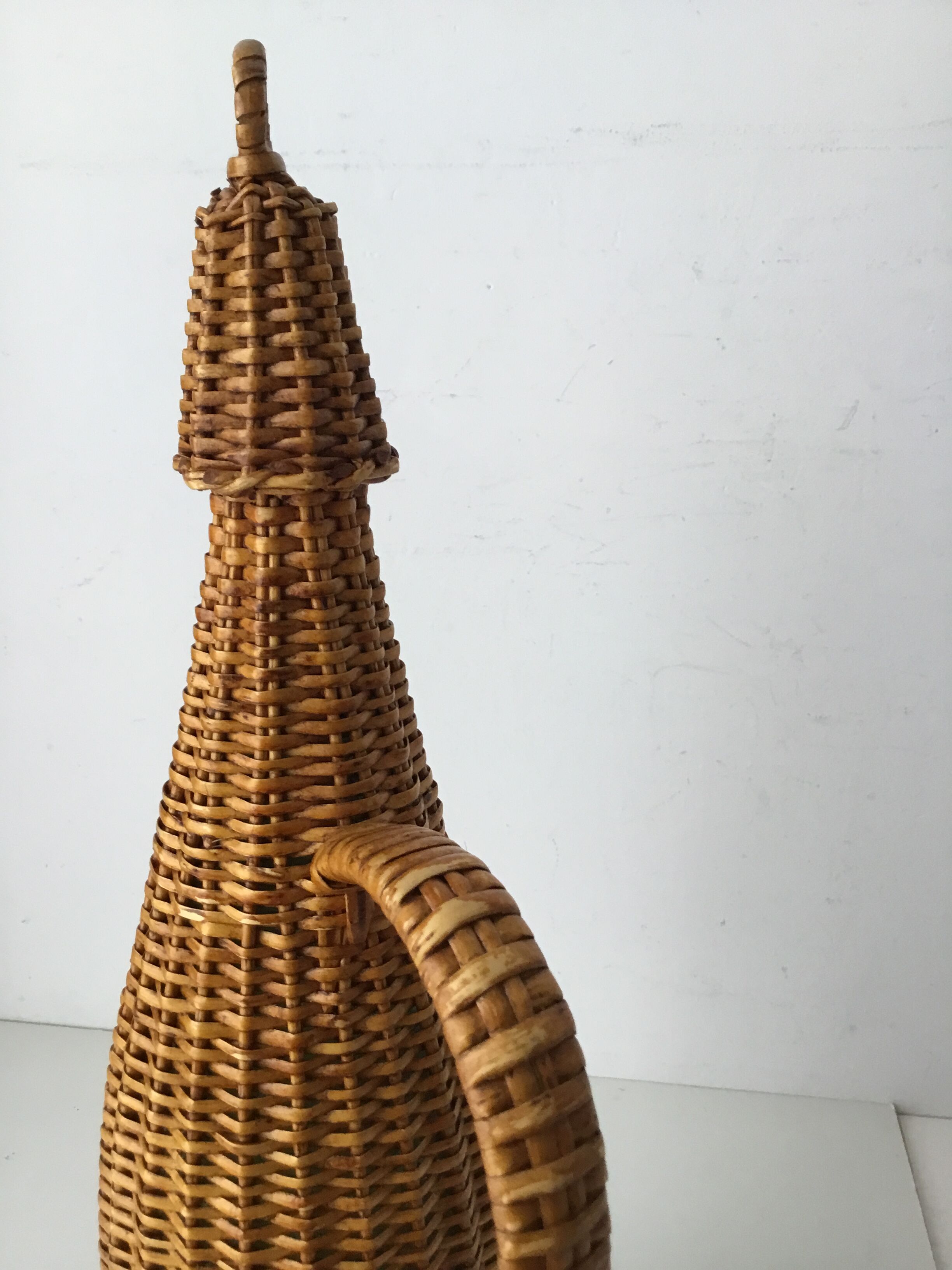 Bottle braided rattan