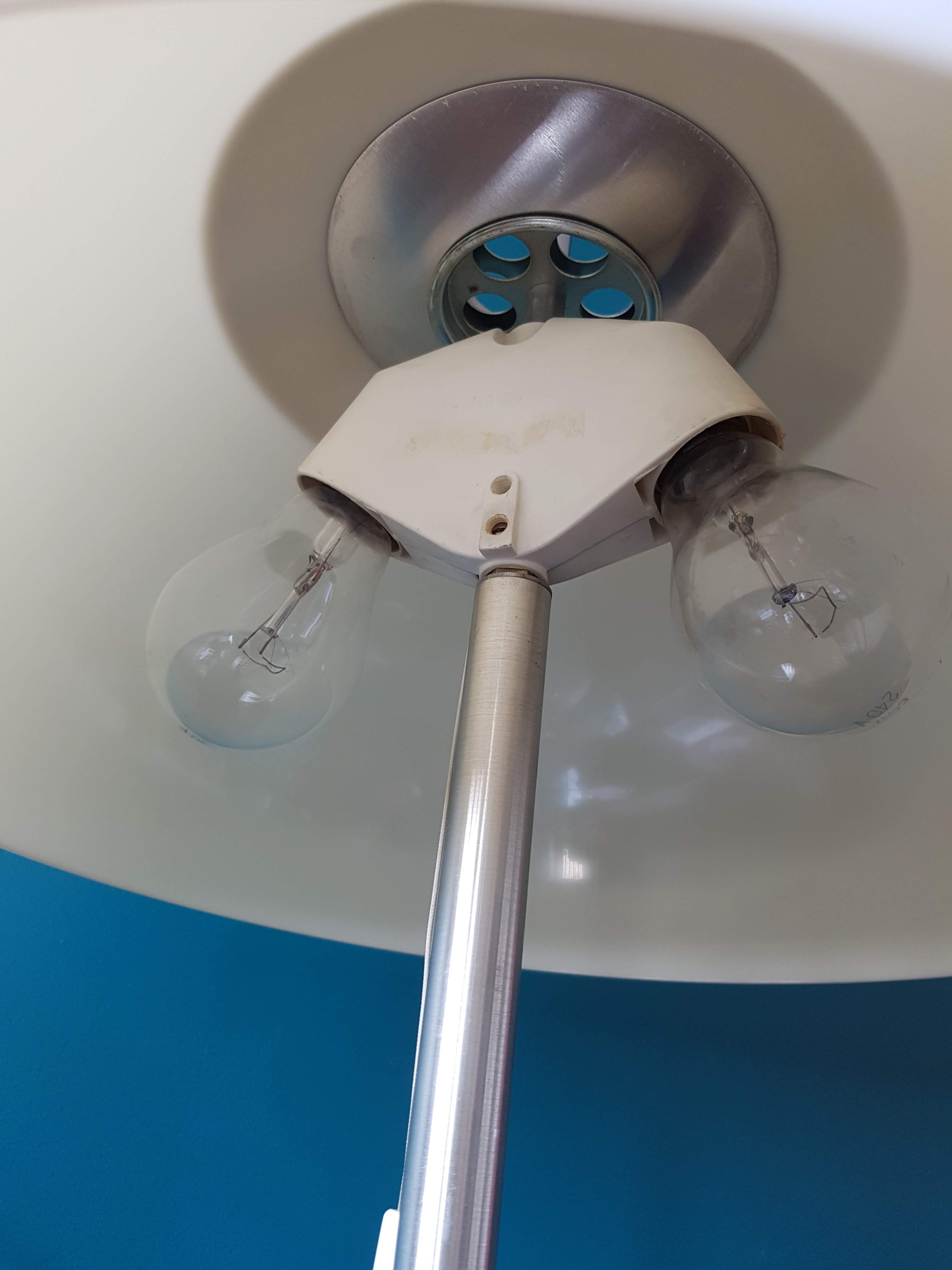 Lampe champignon blanche et alu brossé