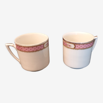 Duo of cups pink motifs