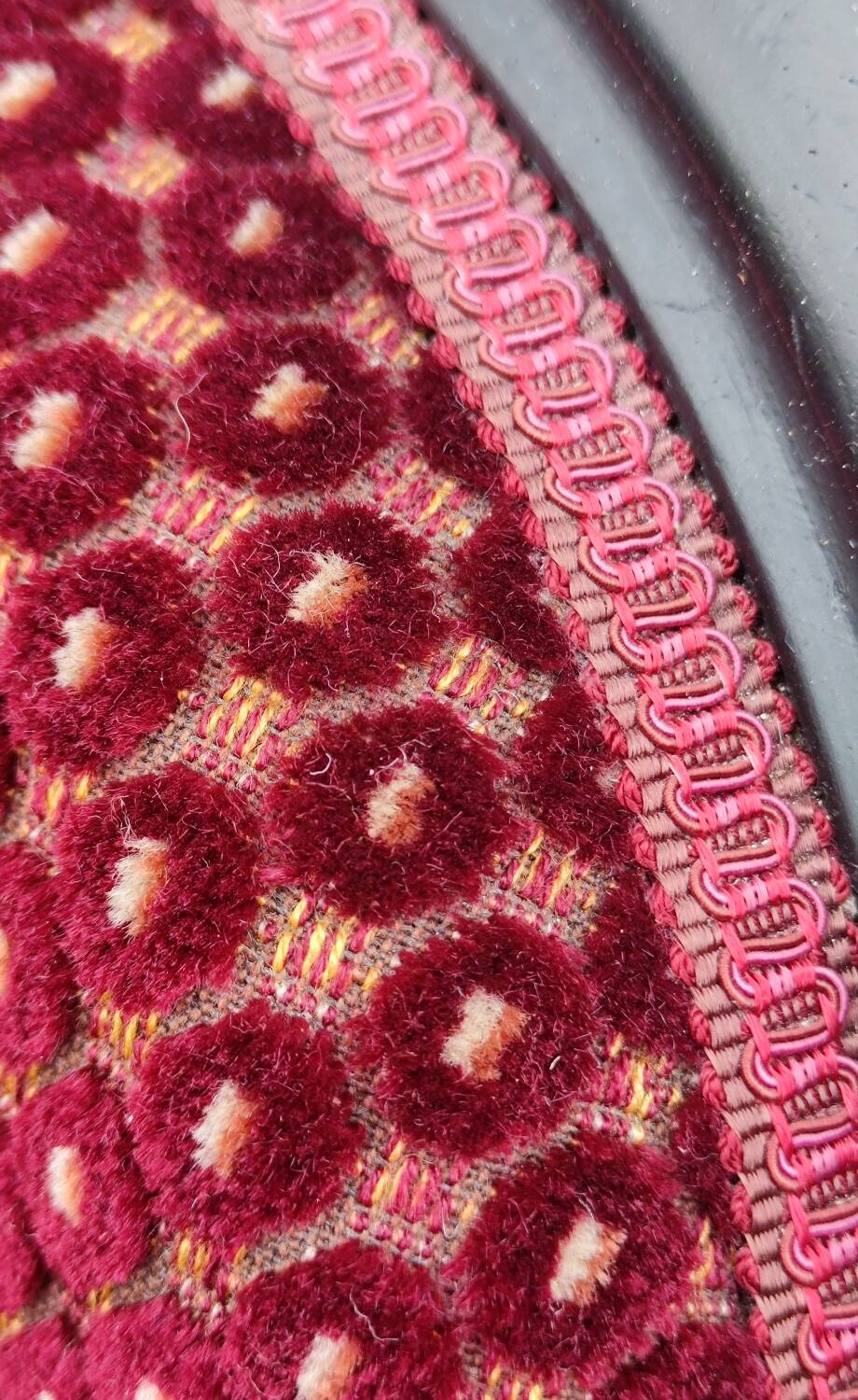 Living room set with Louis XV style medallion armchairs and chairs