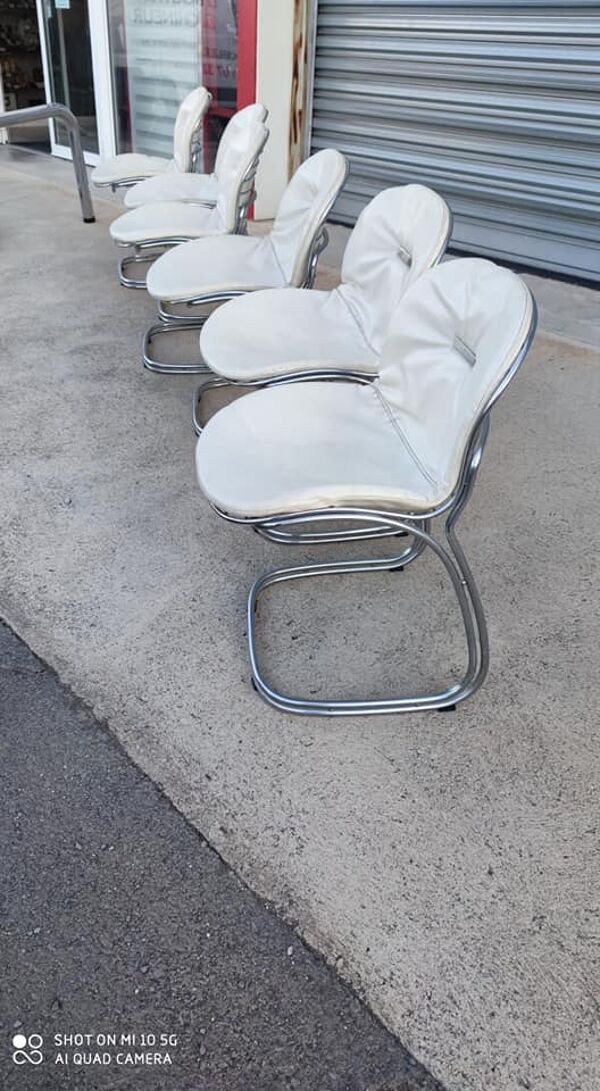 Six chaises modèle Sabrina par Gastone Rinaldi pour Rima vers 1970