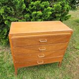 Antique vintage chest of drawers with spindle legs and 4 drawers, 1970s