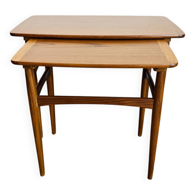Ensemble de deux tables gigognes en teck – Style scandinave, années 70