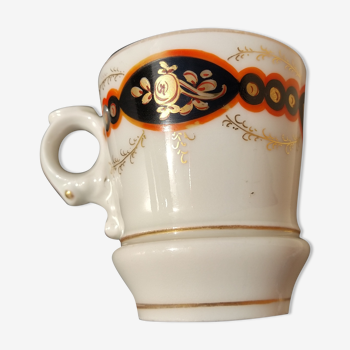 Tasse brûlot ancien en porcelaine décorée