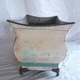 Gardener deco in painted canvas