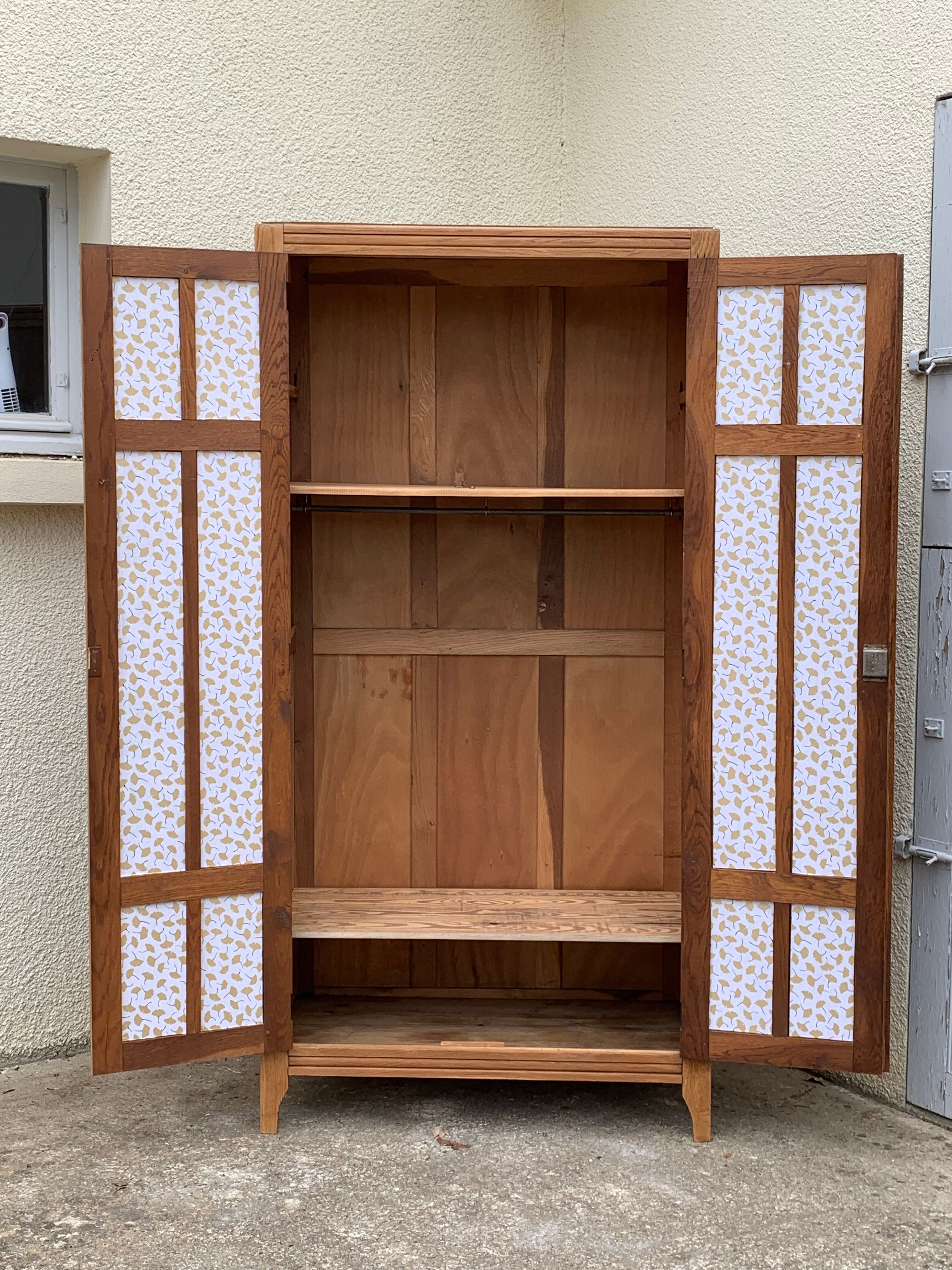 Parisian wardrobe paneled 1930 raw wood