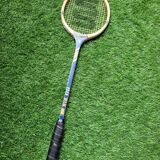 Sondico wooden badminton racket