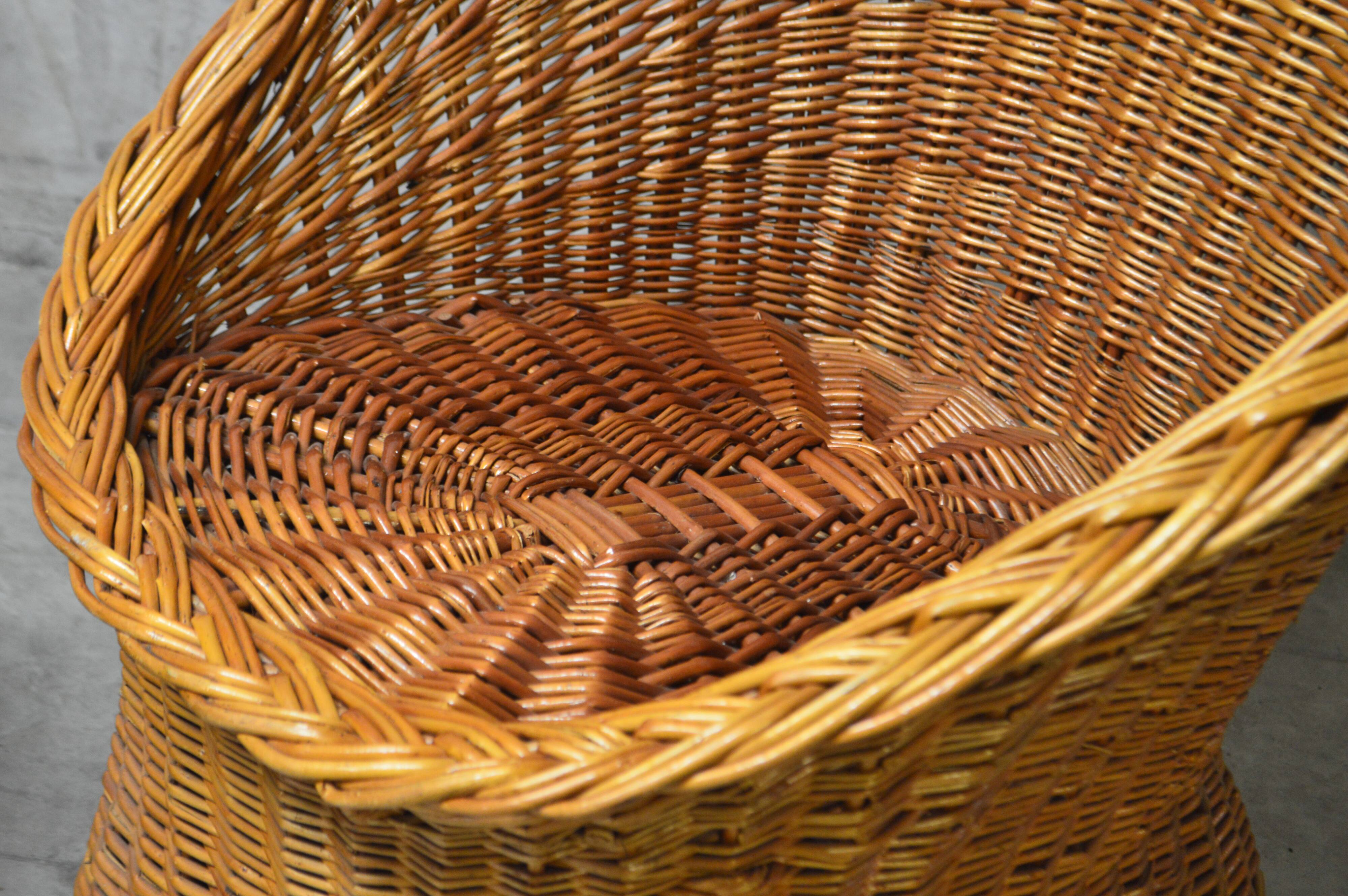 Vintage rattan armchair from the 60s/70s design