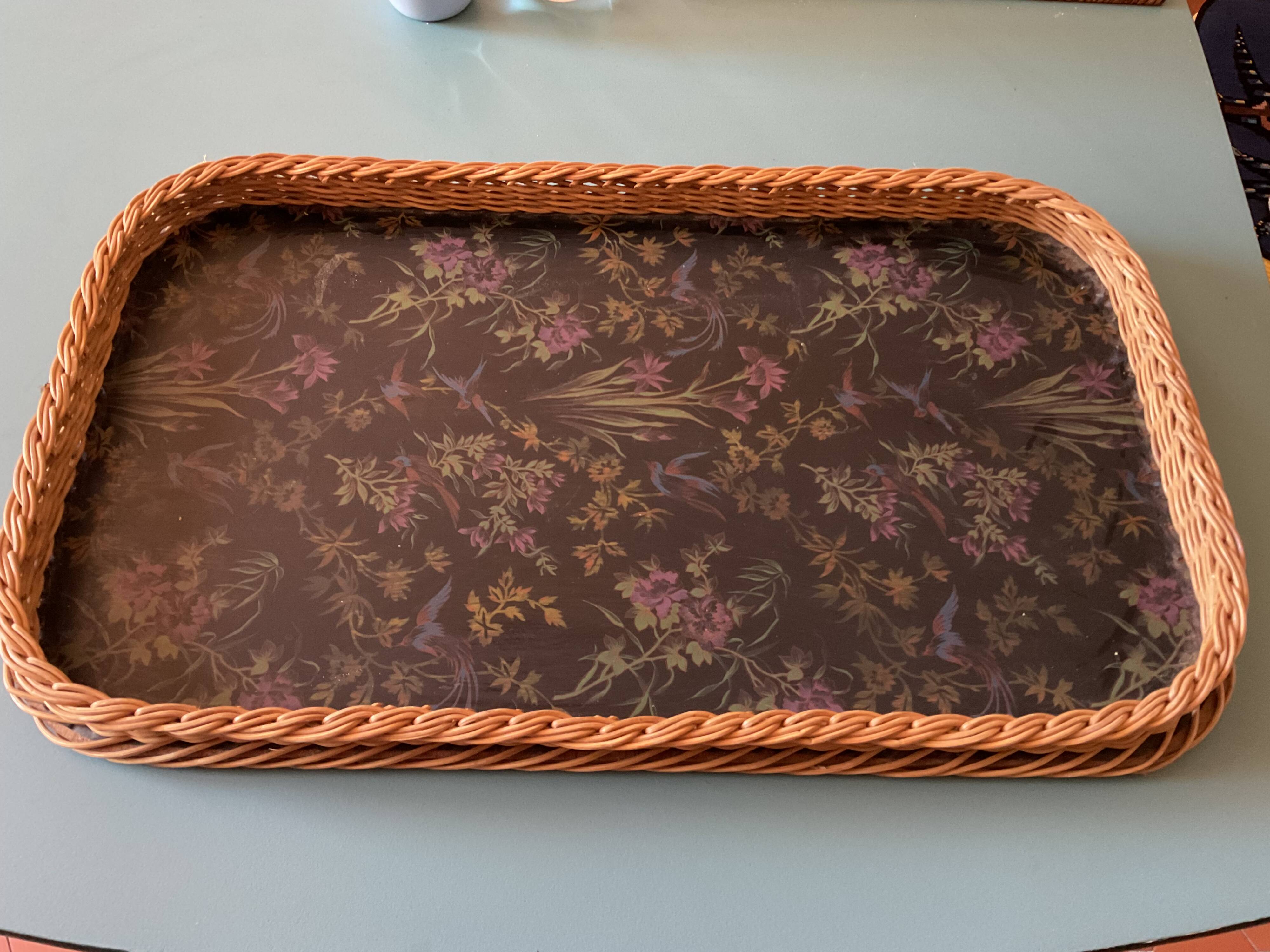 Large wood and wicker tray