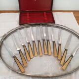 Service 12 art deco knives