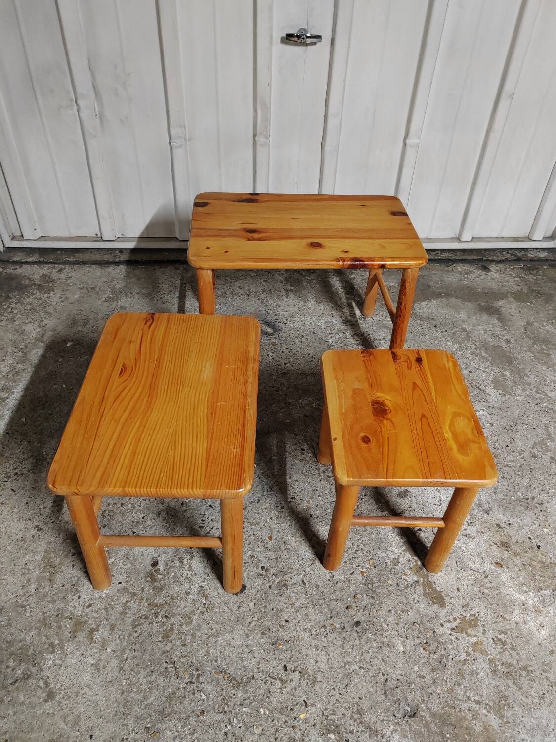Nest of tables, pine, 1980s.