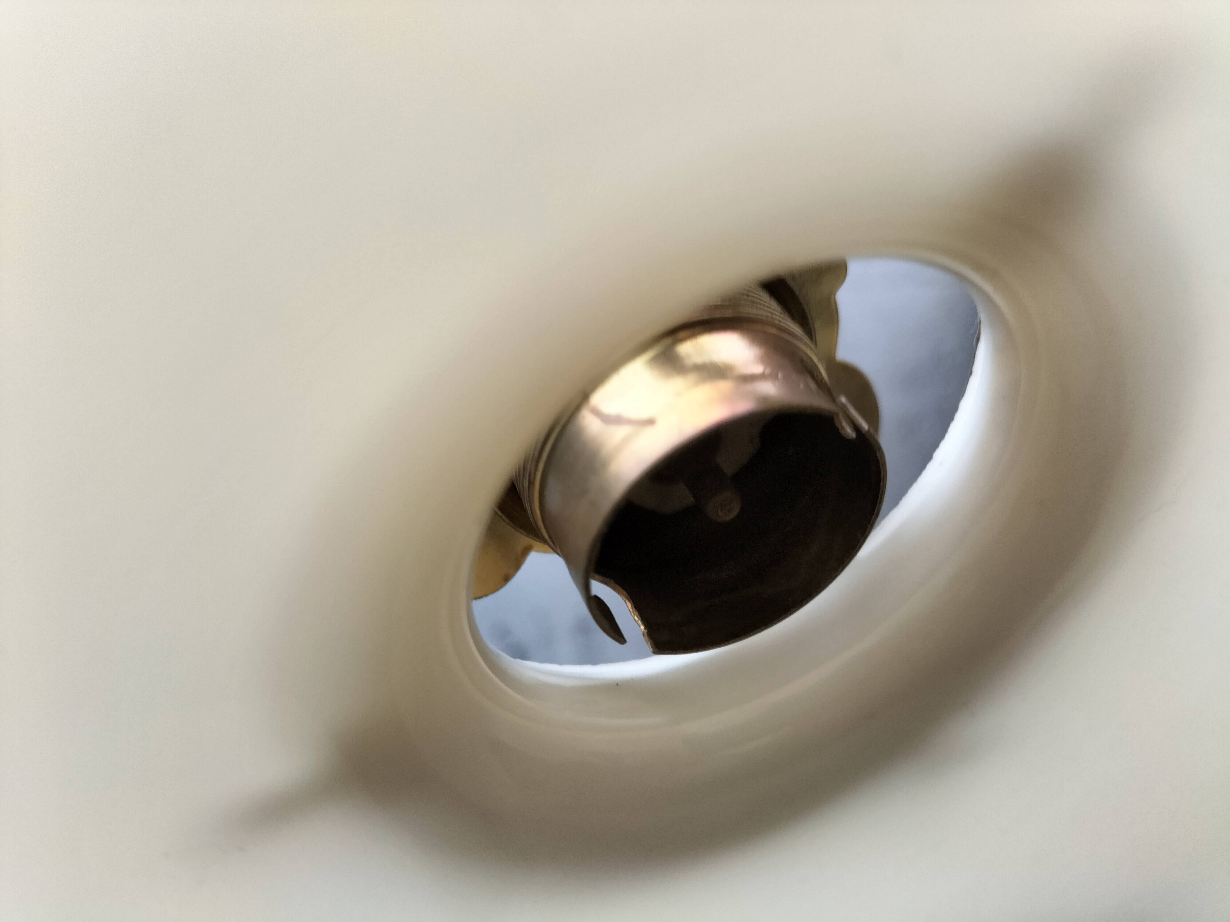 Opaline pendant light