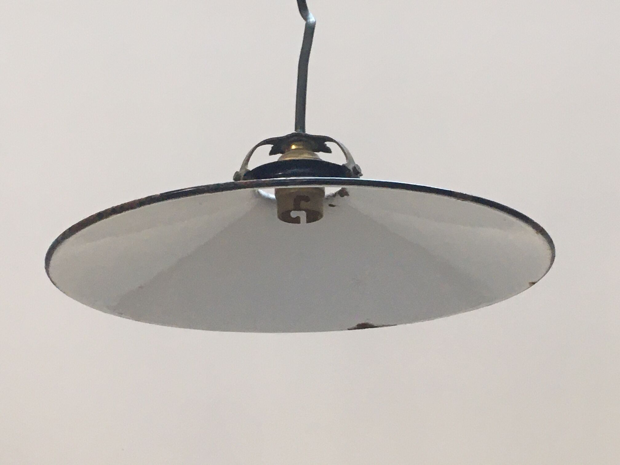 Industrial hanging lamp