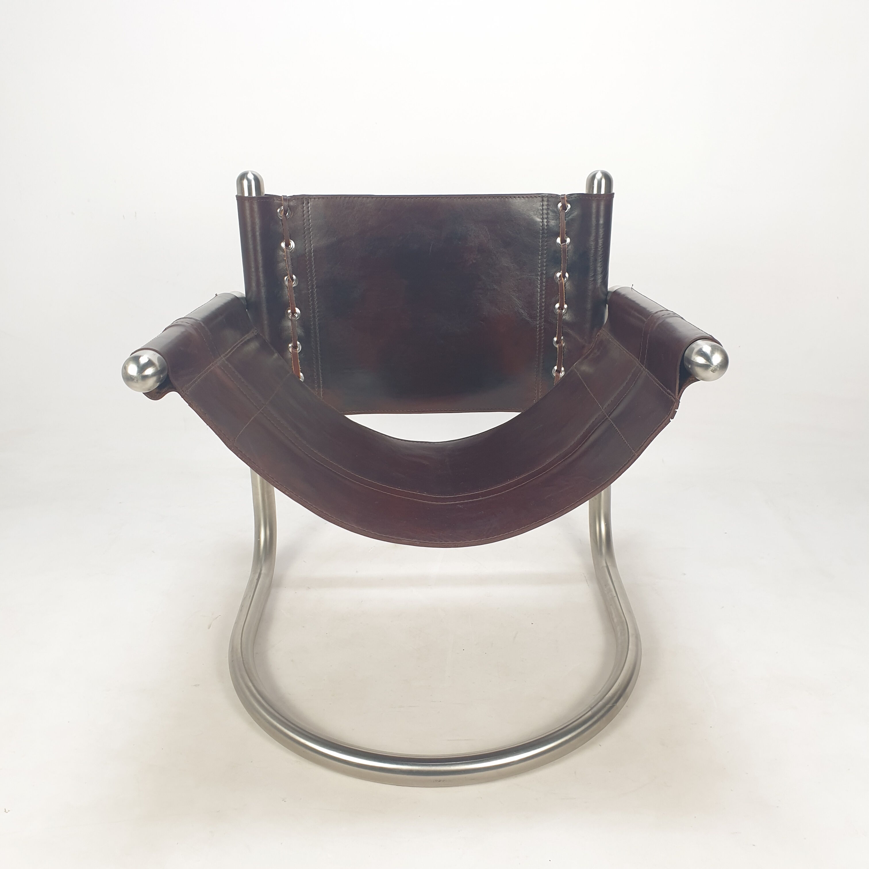 Set of 2 italian mid century lounge chairs, 1980's