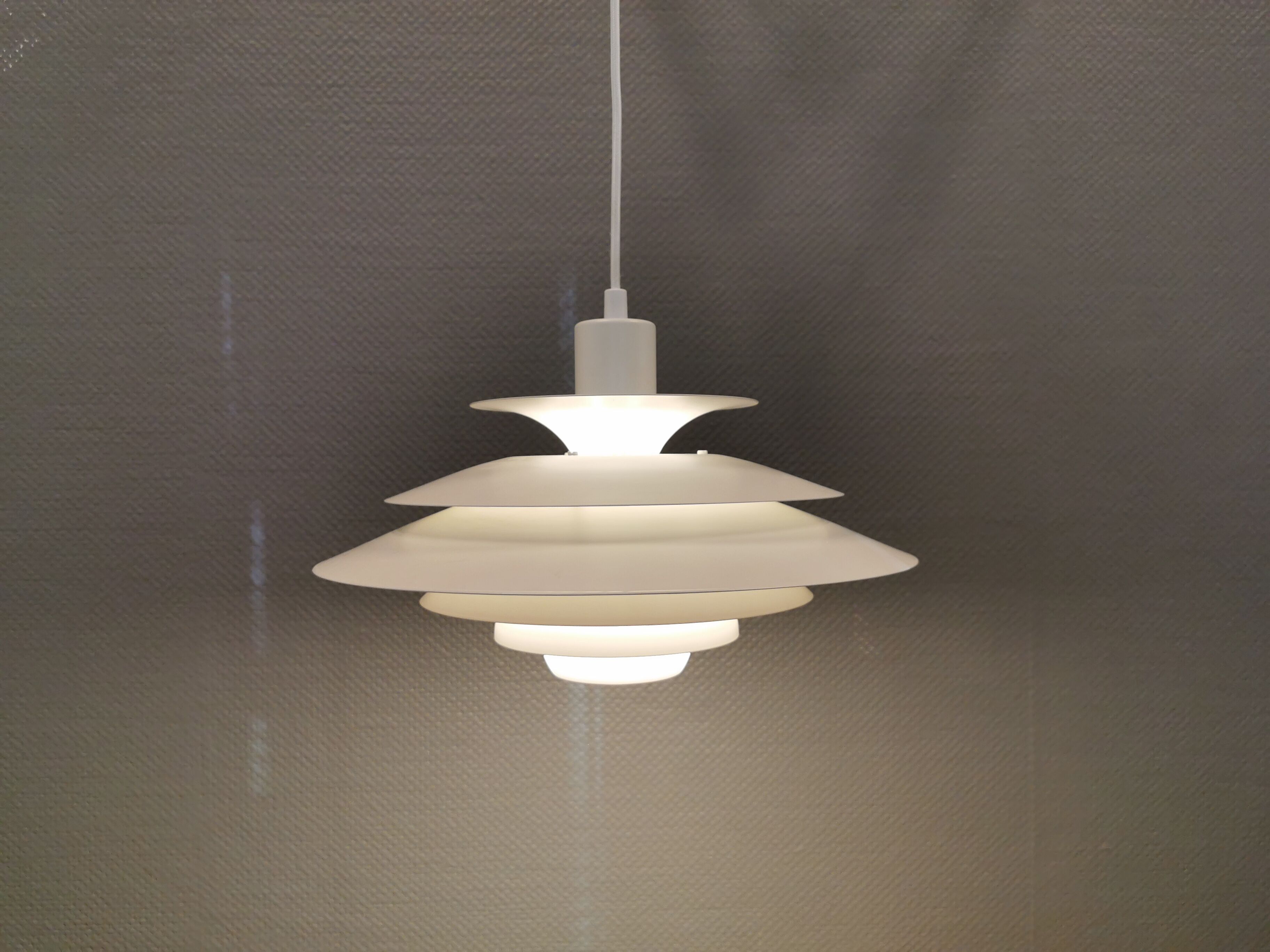 Danish designed hanging lamp, produced by JEKA (closed in the 1990s) model 1039-H.