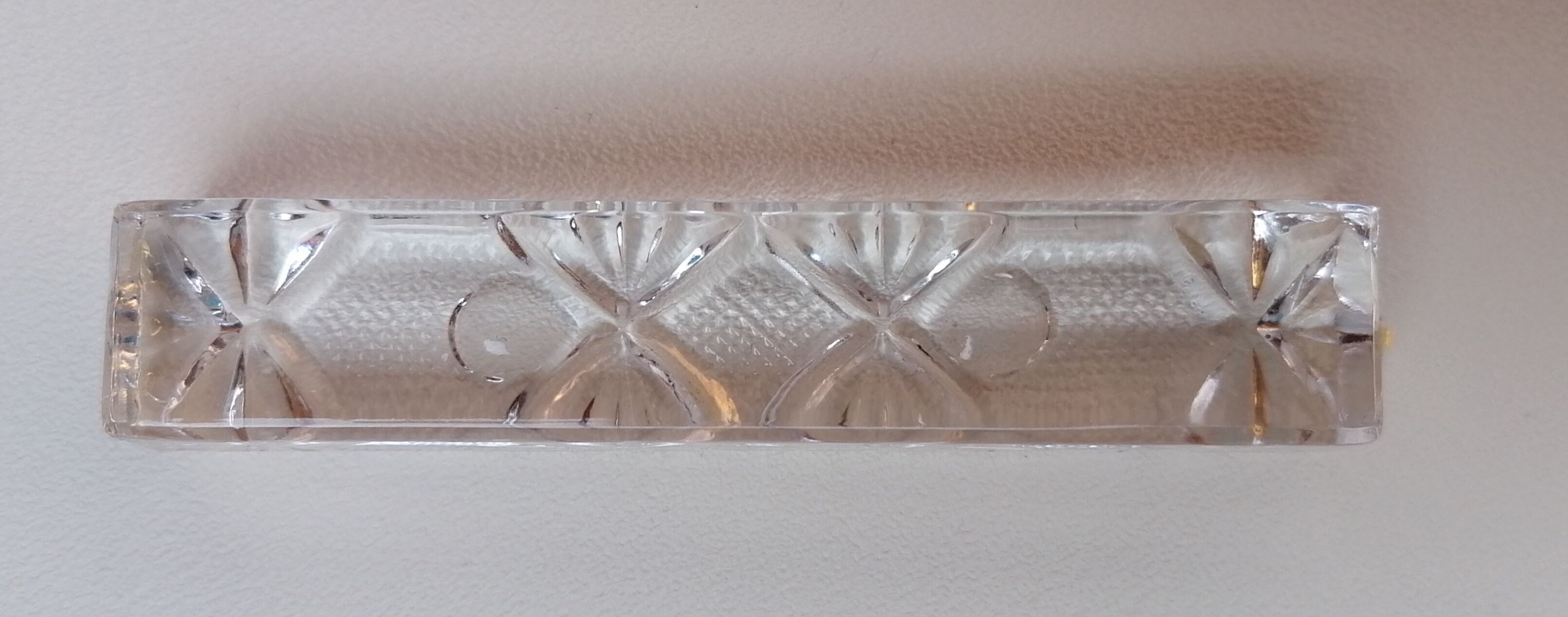 Coffret de 12 porte-couteaux en cristal